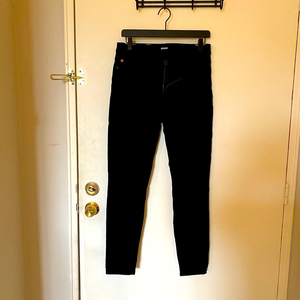 Hudson “Natalie” mid-rise ankle jeans size 29 NWOT!!